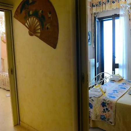 Profumo Di Mare Bed & Breakfast 3*