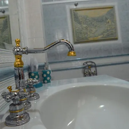 Profumo Di Mare Bed & Breakfast 4*