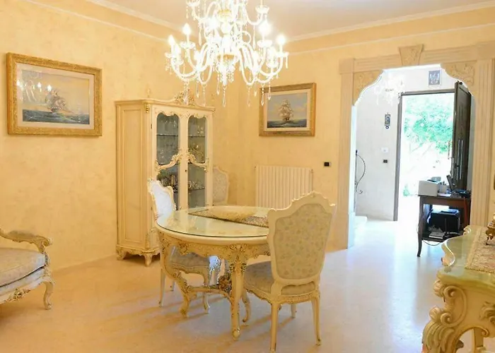 Profumo Di Mare Bed & Breakfast 4*