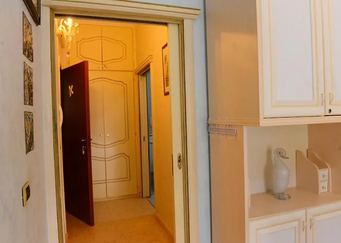 Bed & Breakfast Profumo Di Mare 4*